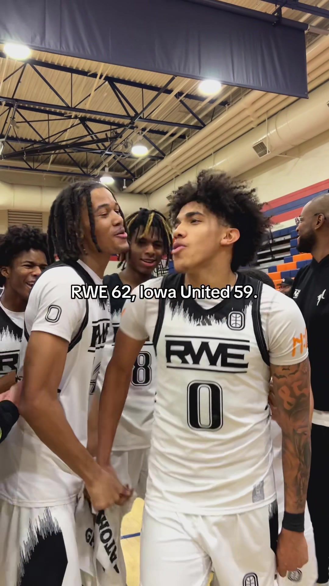 Video post by @ote on TikTok