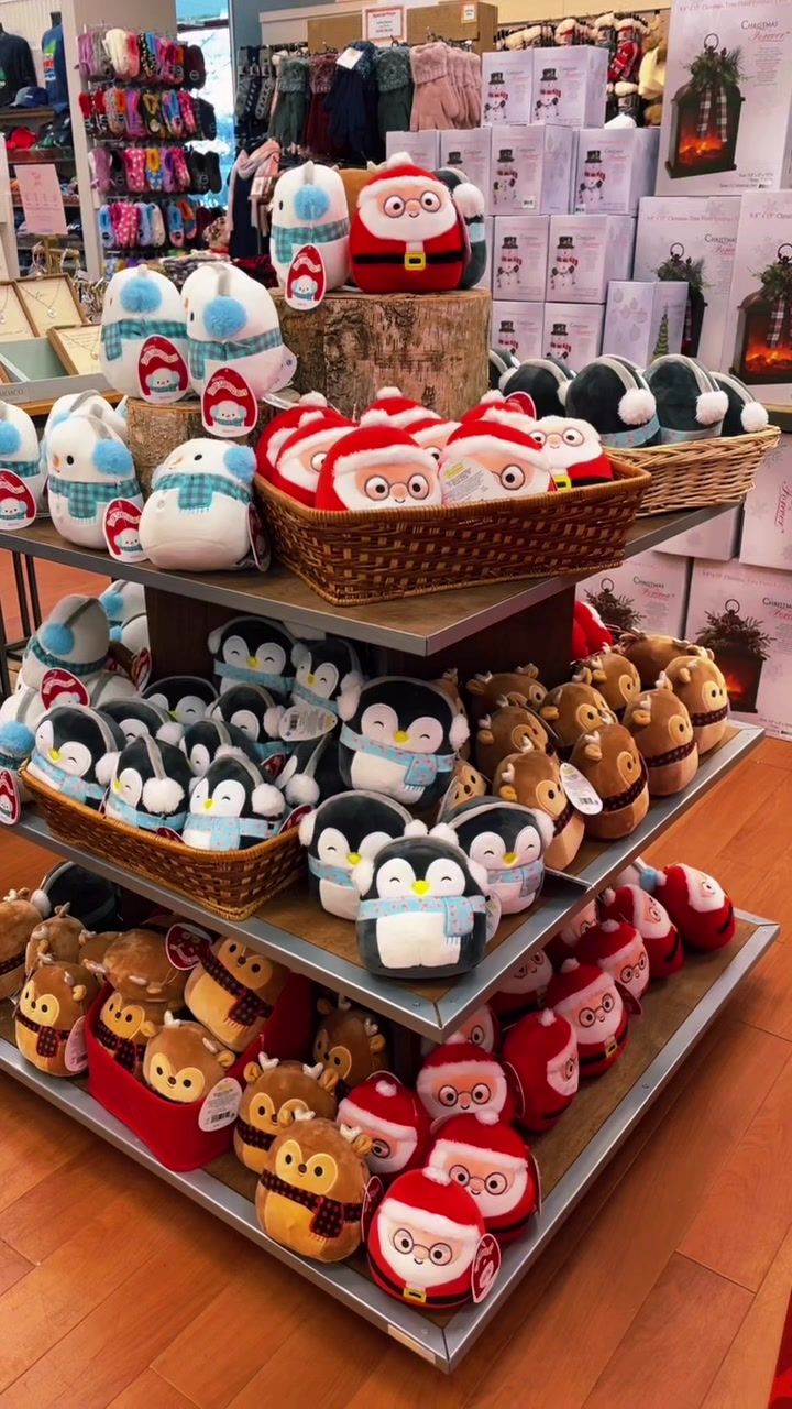 Video post by @annieshallmark on TikTok