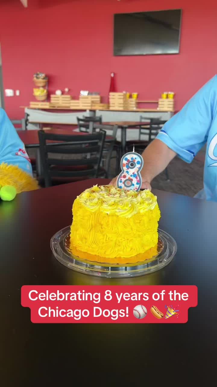 Video post by @thechicagodogs on TikTok