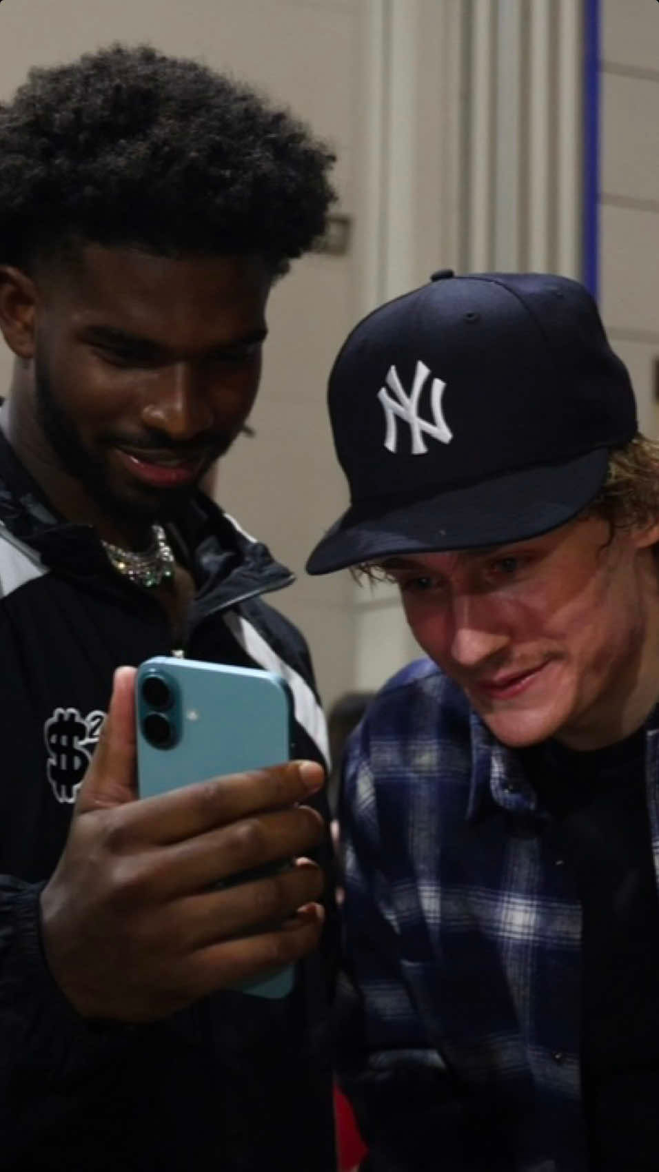 Video post by @thedariussanders on TikTok