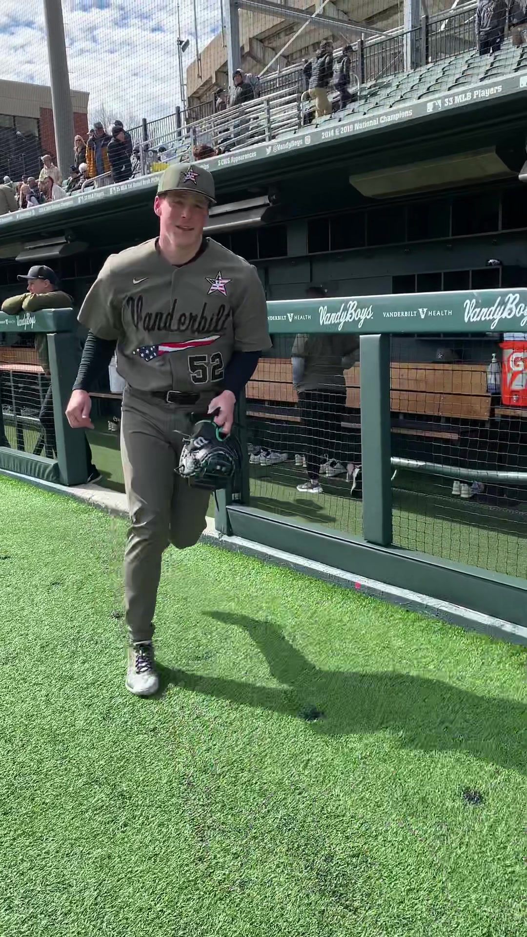 Video post by @anchordown on TikTok