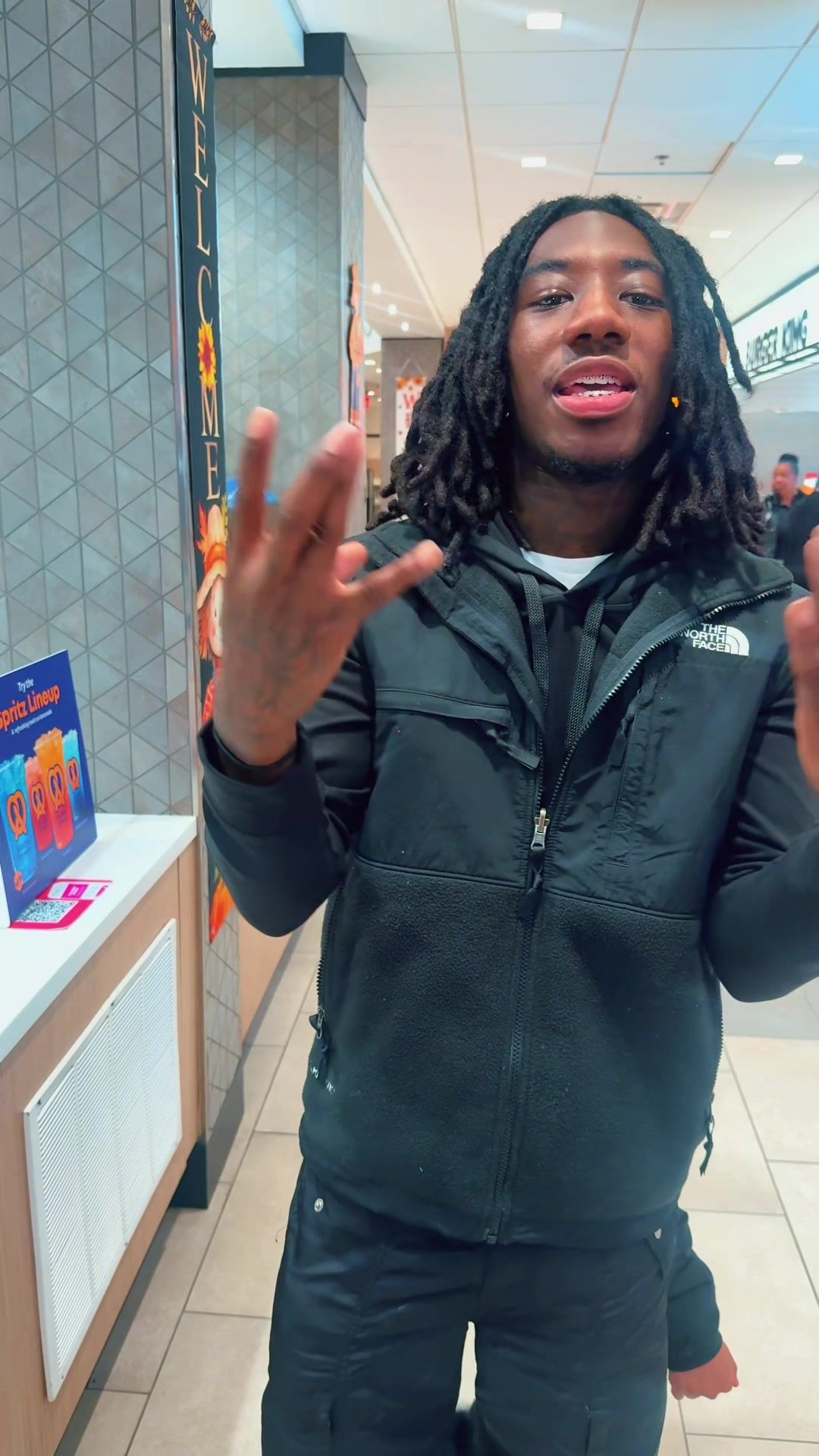 Video post by @2raree on TikTok