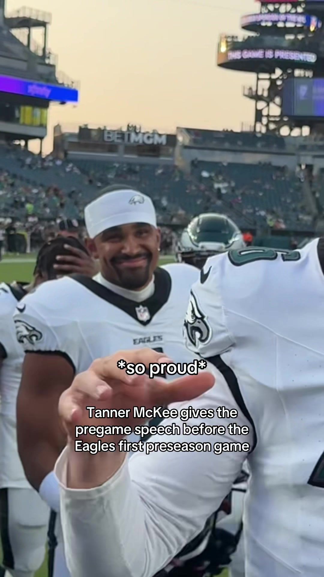 Video post by @philadelphiaeagles on TikTok