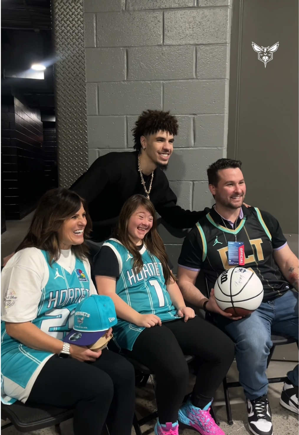 Video post by @hornets on TikTok