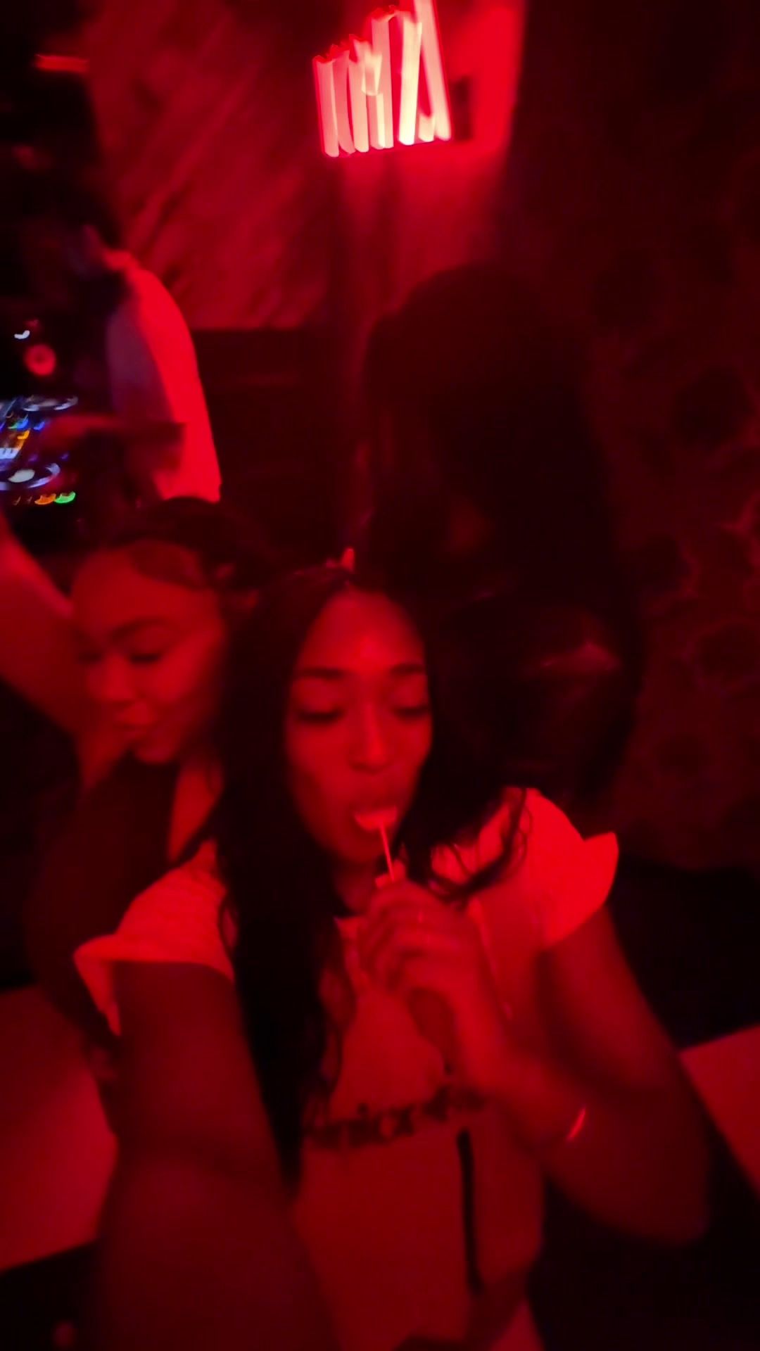 Video post by @kelscruss on TikTok