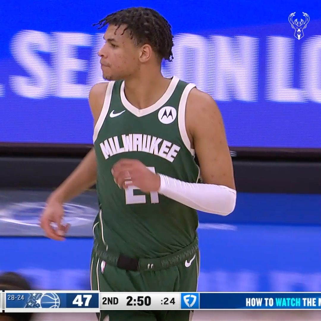 Video post by @milwaukeebucks on Facebook