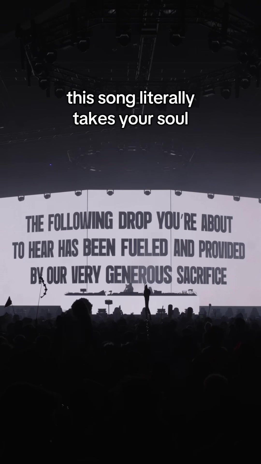 Video post by @rayvolpe on TikTok