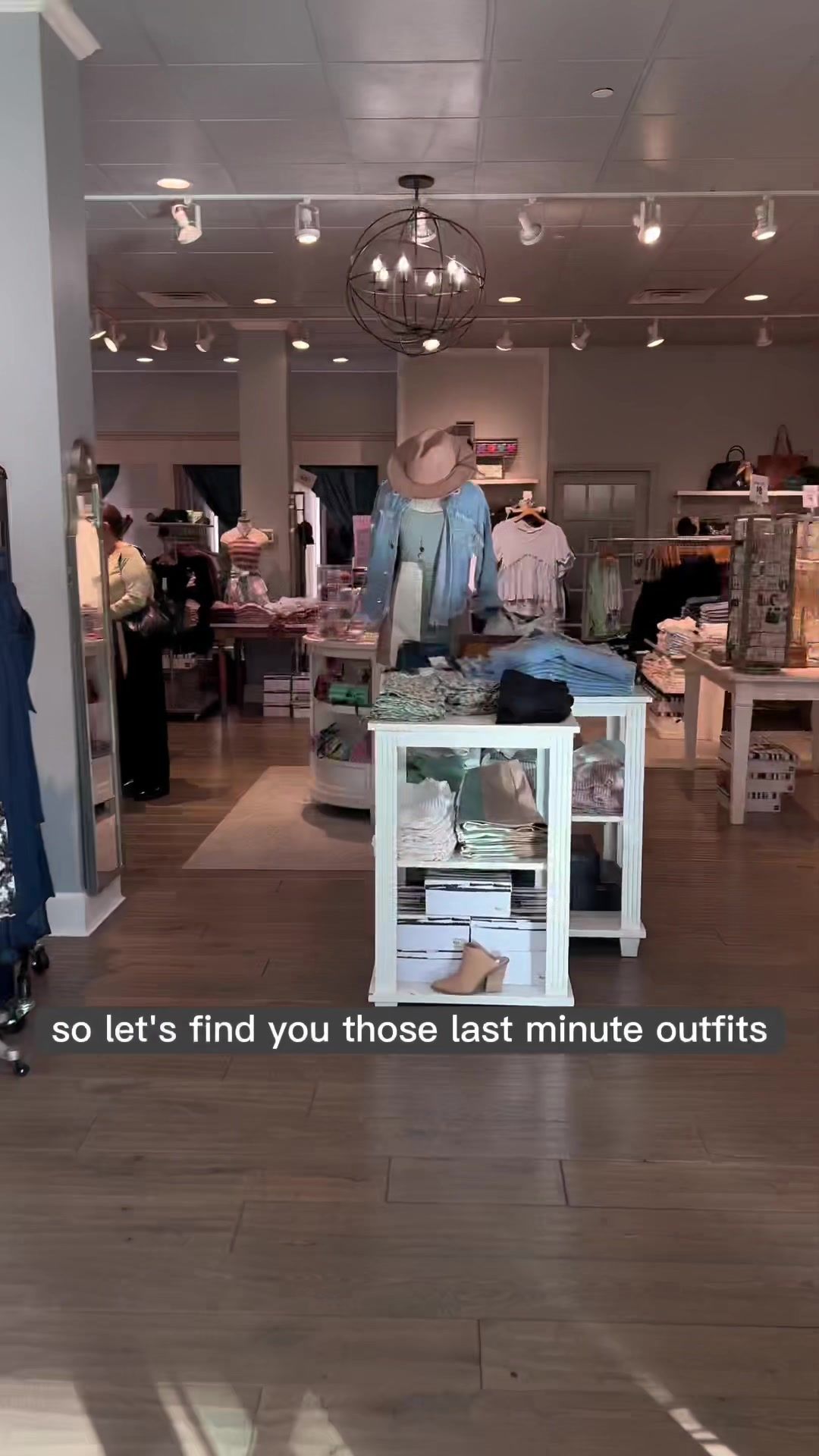 Video post by @francescasboutique on TikTok