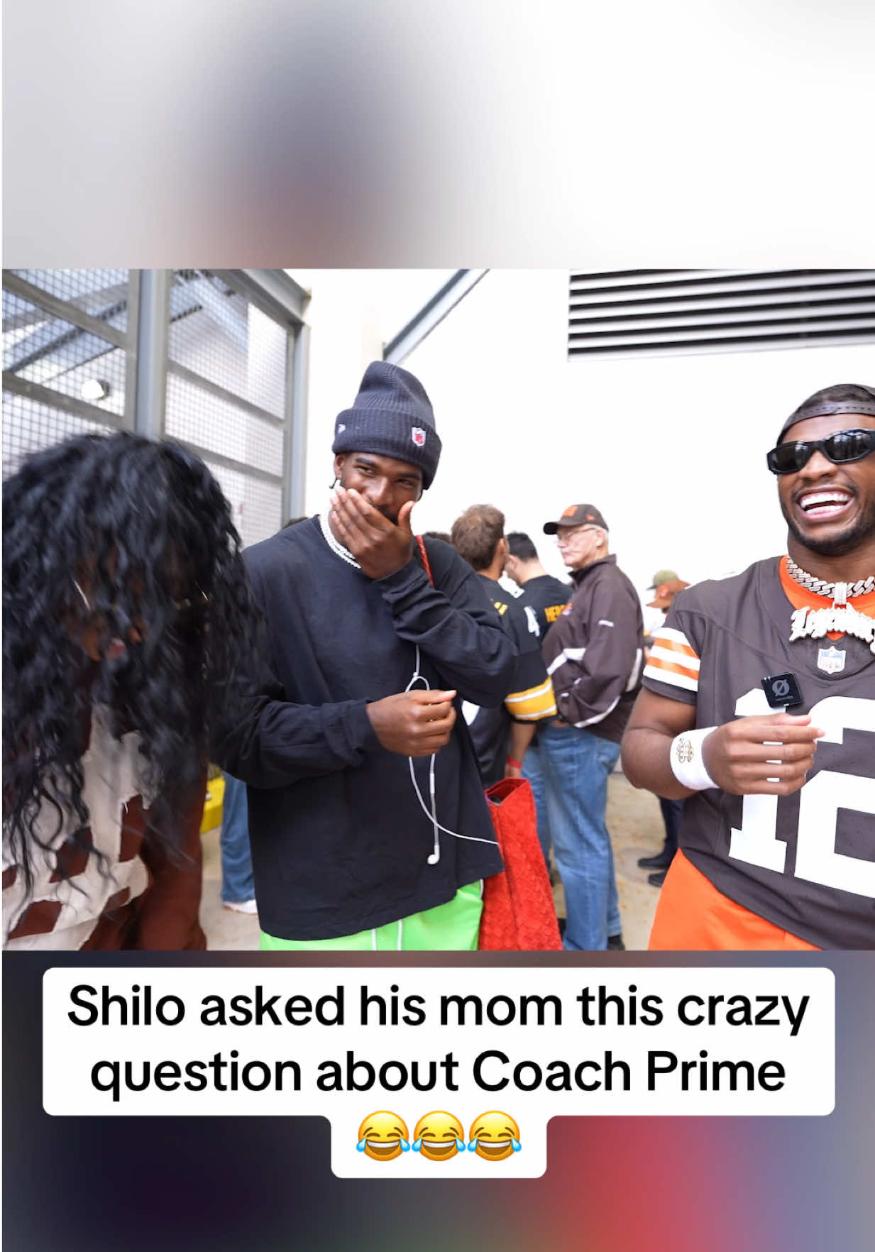 Video post by @shilosandersclips on TikTok