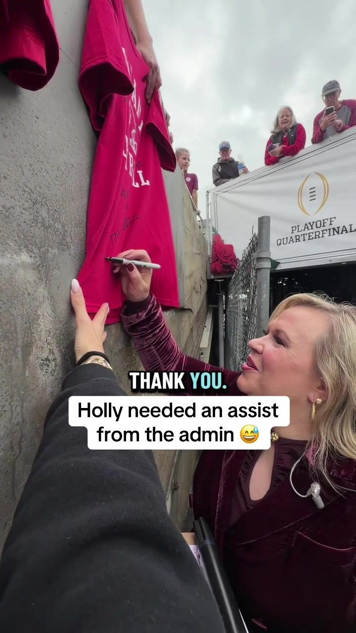 Video post by @espnw on TikTok