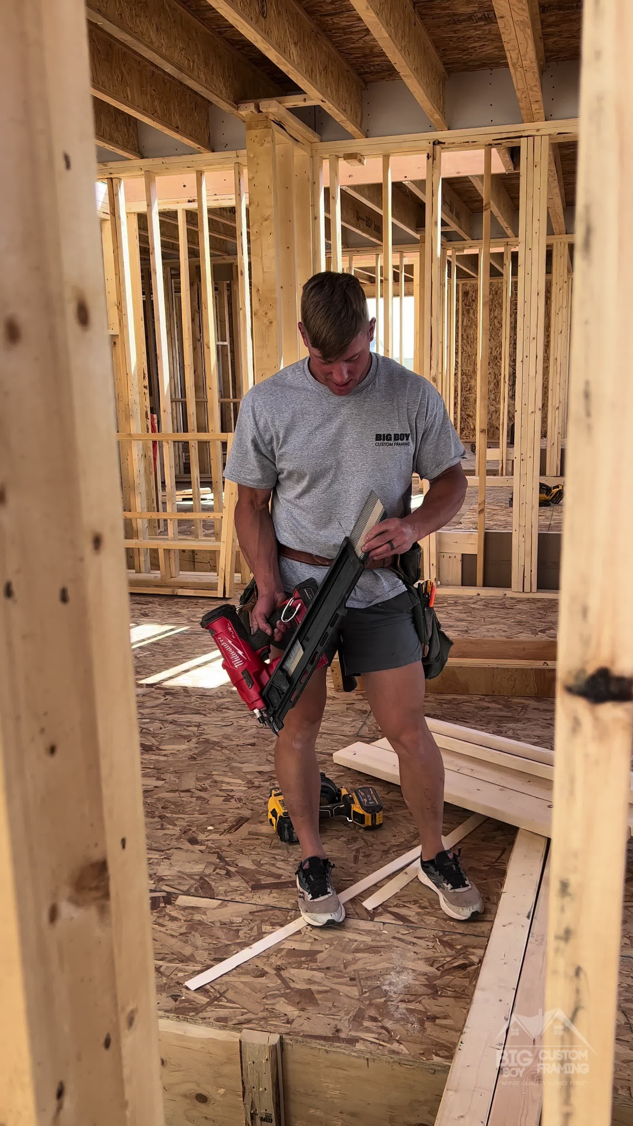 Video post by @bigboycustomframing on TikTok