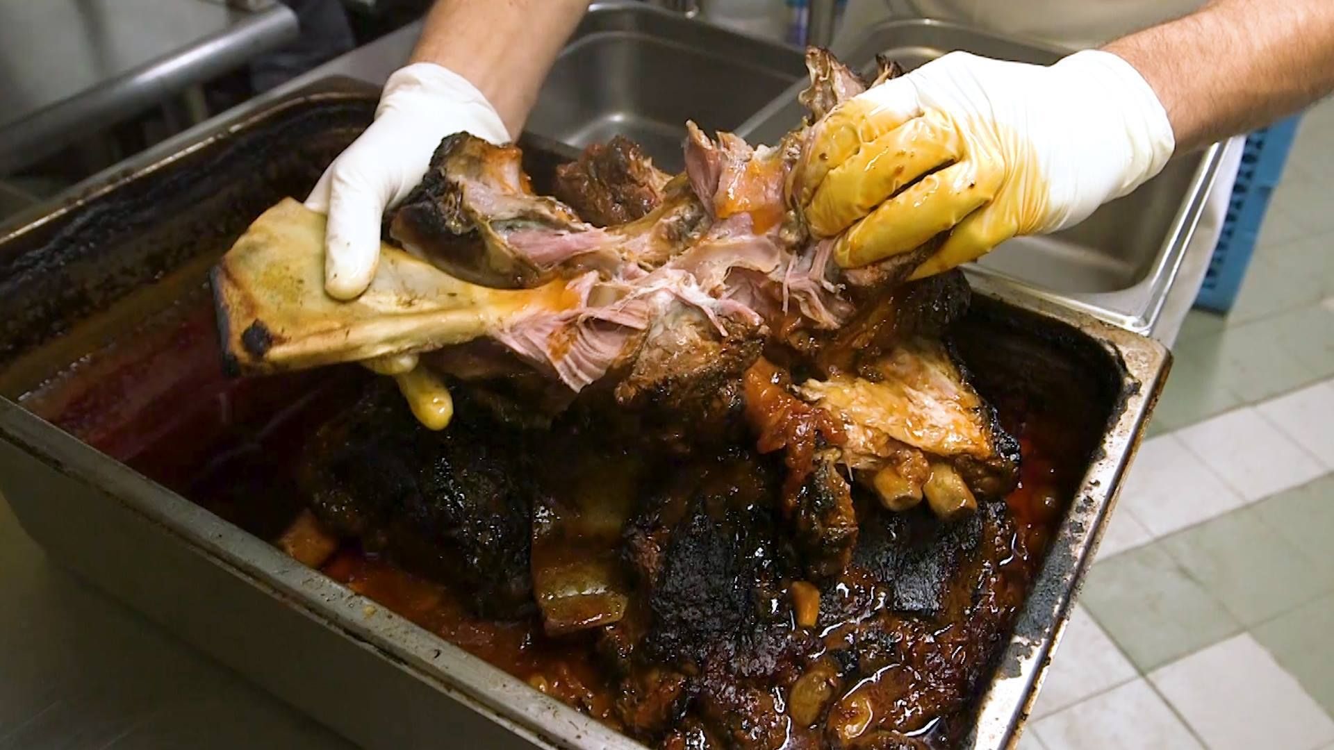 Video post by @FoodInsider on Facebook