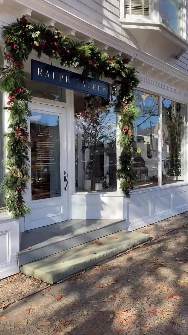 Video post by @livmartone on TikTok