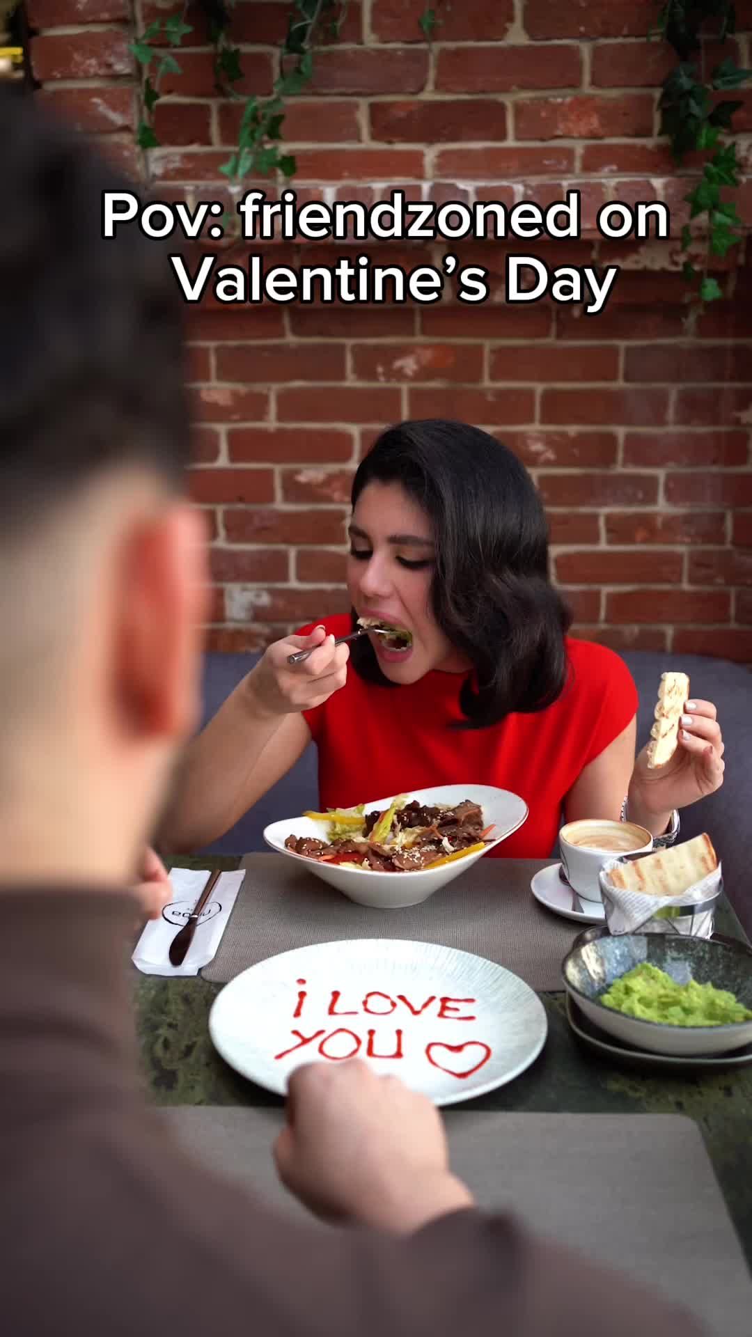 Video post by @claudisky on TikTok