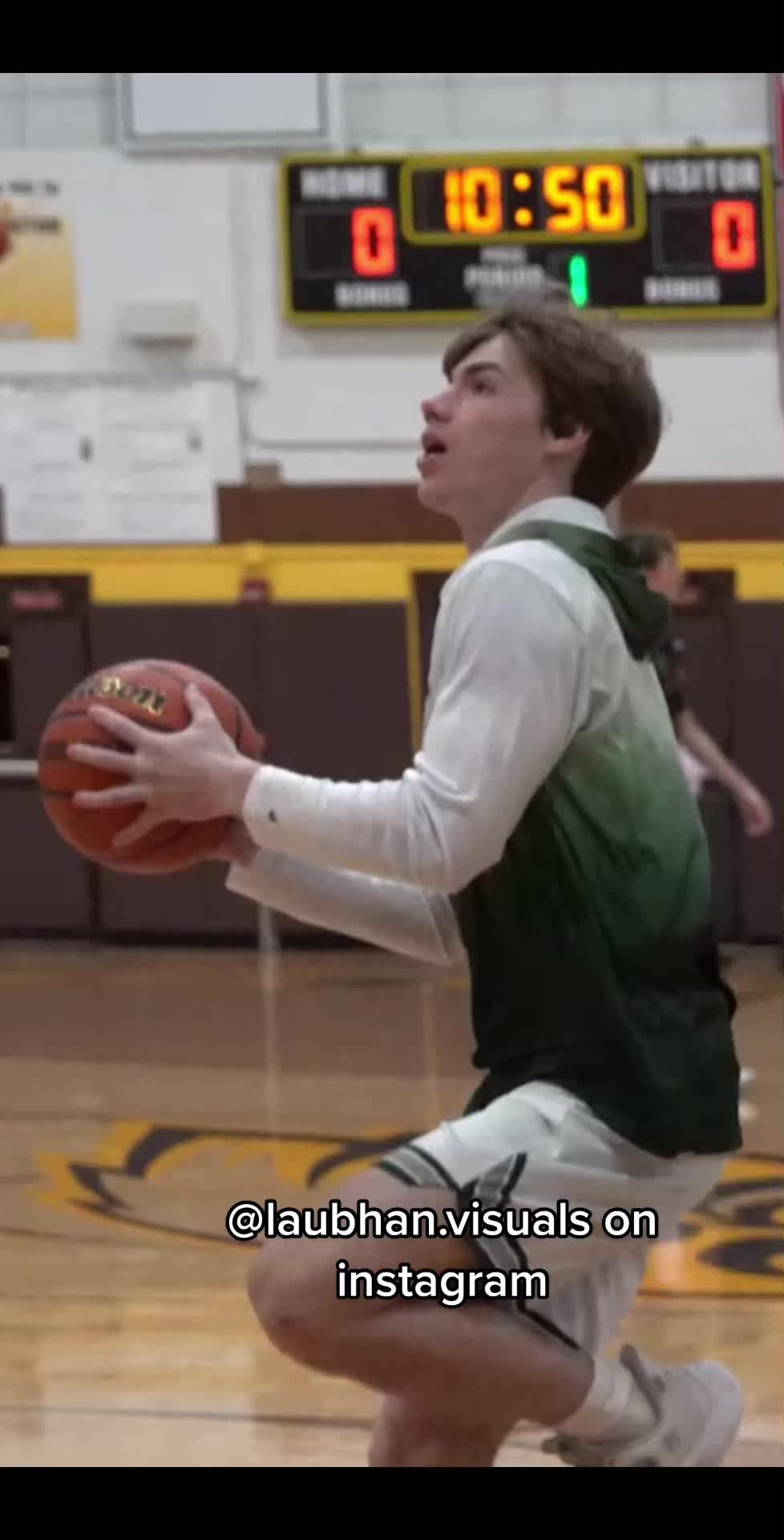 Video post by @laubhanvisuals on TikTok