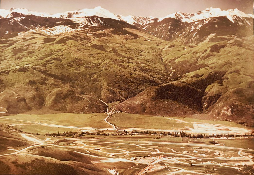 Image post by @ArrowheadatColorado on Facebook