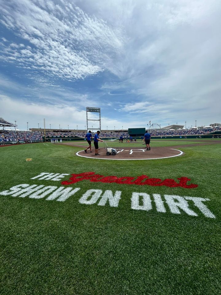 Image post by @UKRadioNetwork on Facebook