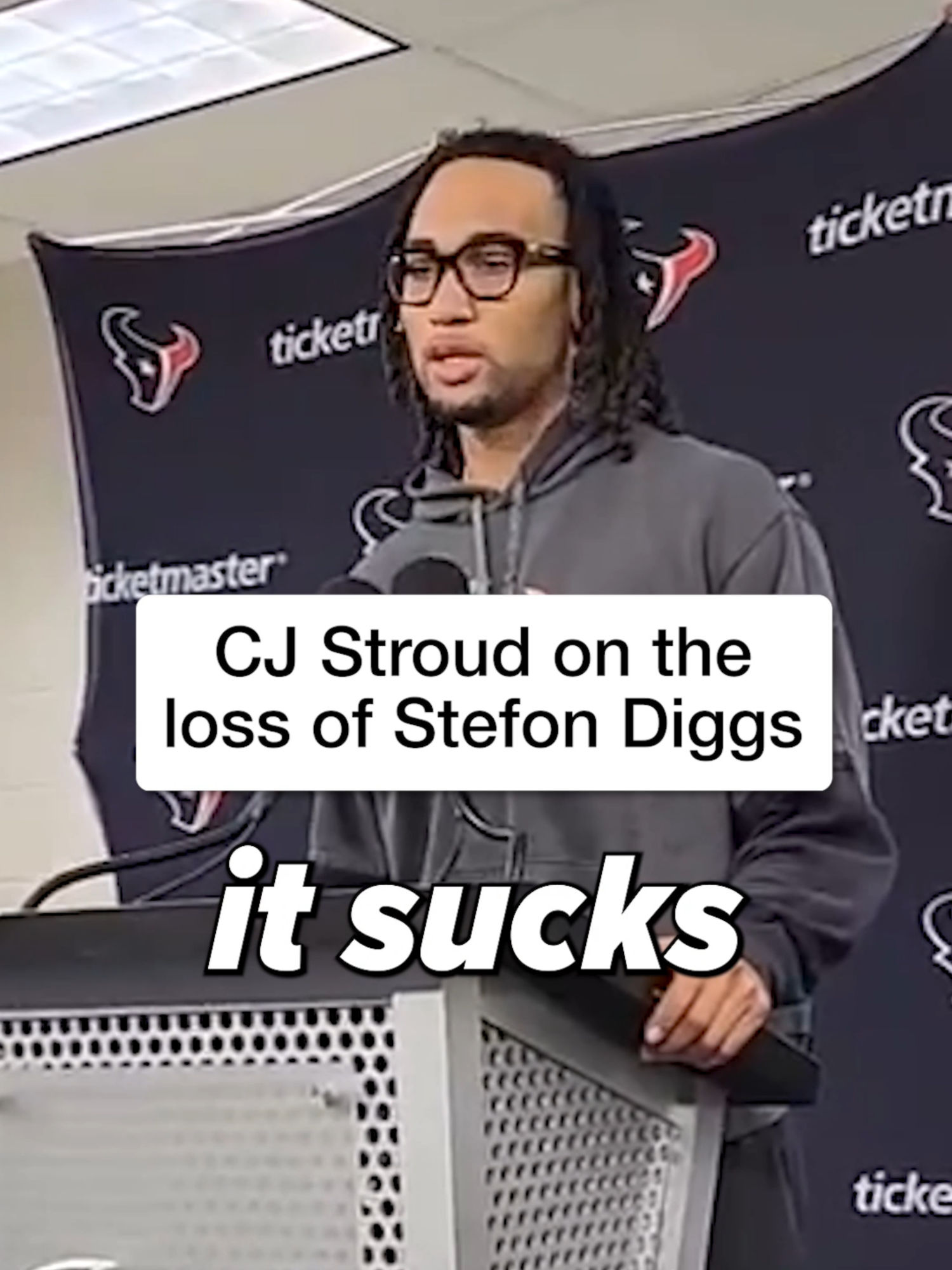 Video post by @cbssports on TikTok