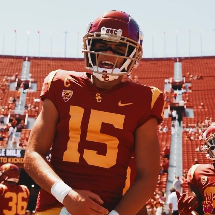 Video post by @USCFB on Facebook