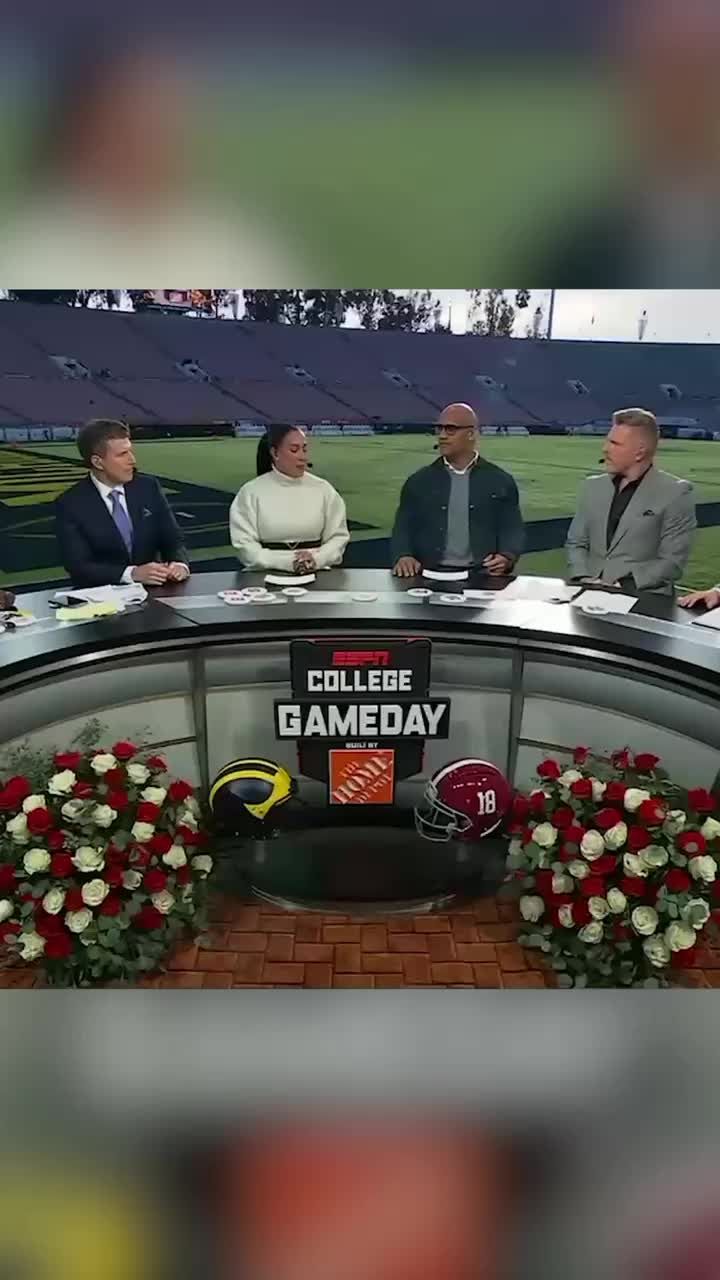 Video post by @uflonfox on TikTok