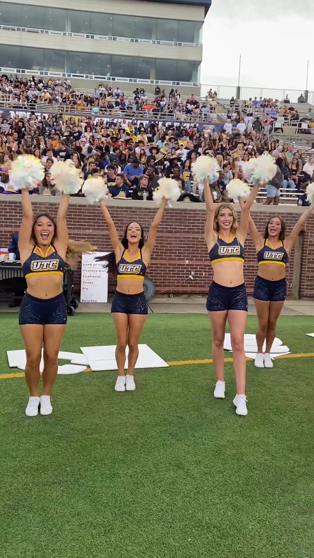 Video post by @gomocs on TikTok