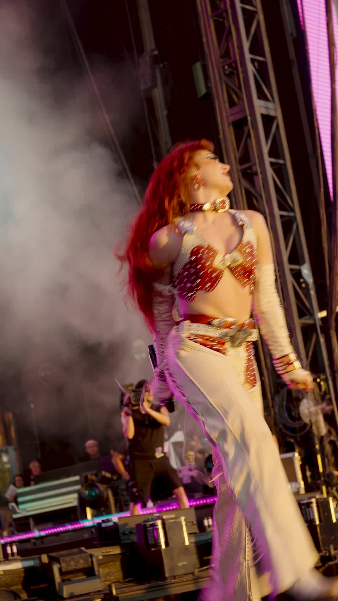 Video post by @respectivetok on TikTok