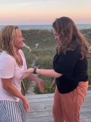 Video post by @itsdaniclardy on TikTok