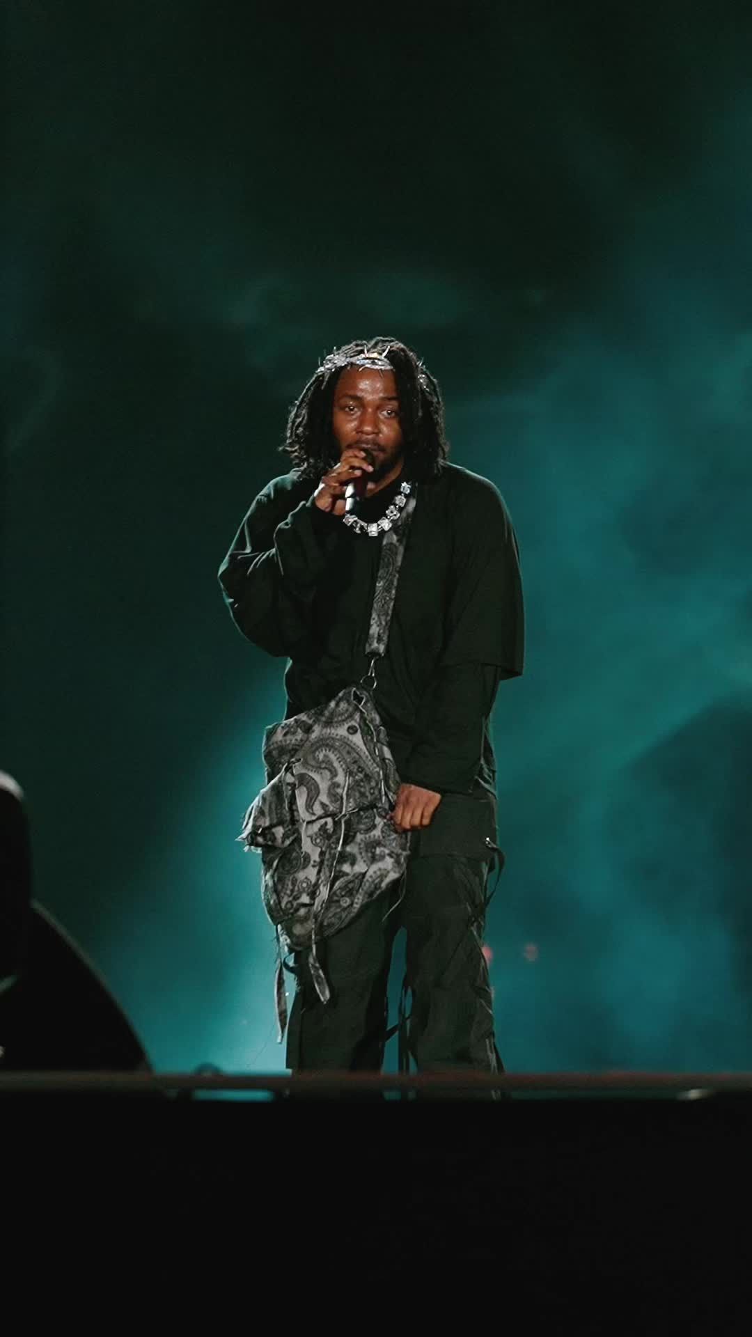 Video post by @respectivetok on TikTok