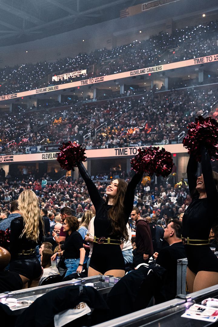 Image post by @cavaliersdanceteam on Facebook