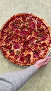 Video post by @ParrysPizzaEnglewood on Facebook