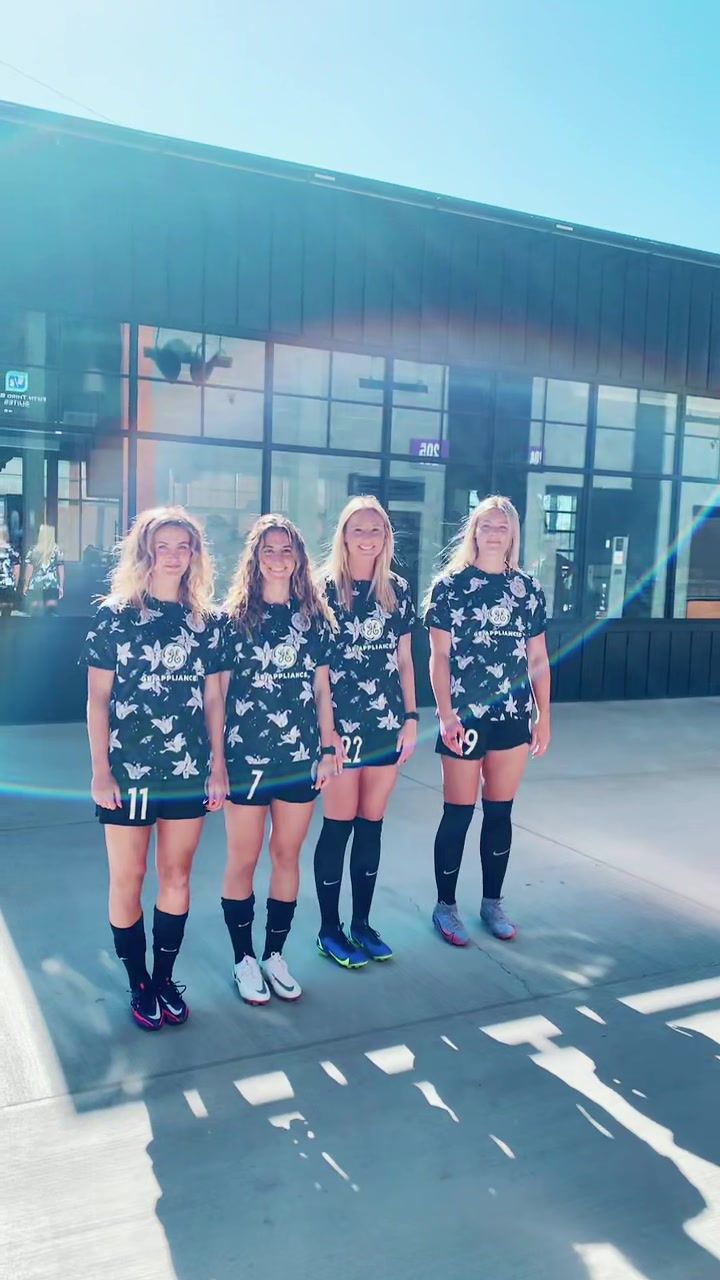 Video post by @racingloufc on TikTok