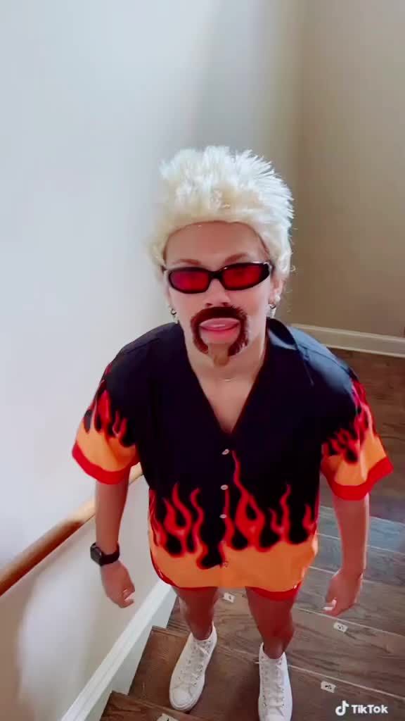 Video post by @uscphimu on TikTok