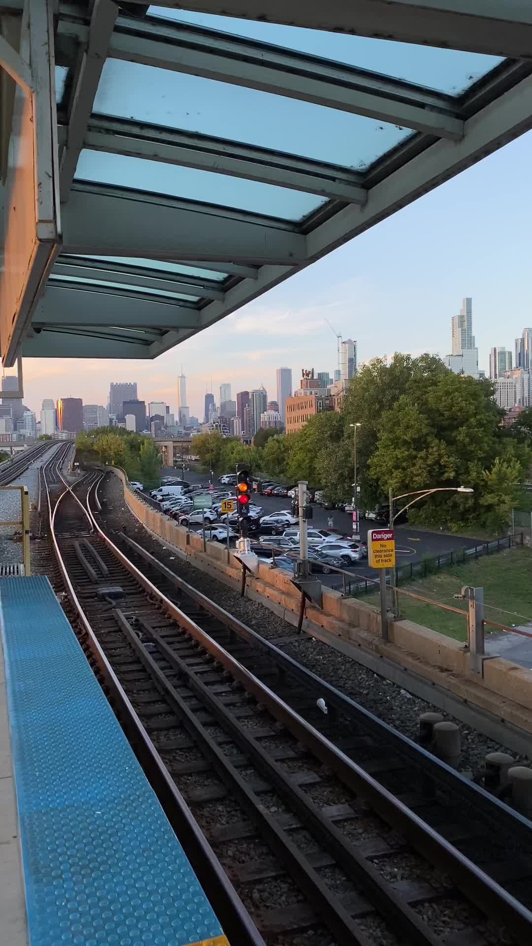 Video post by @riz.com on TikTok