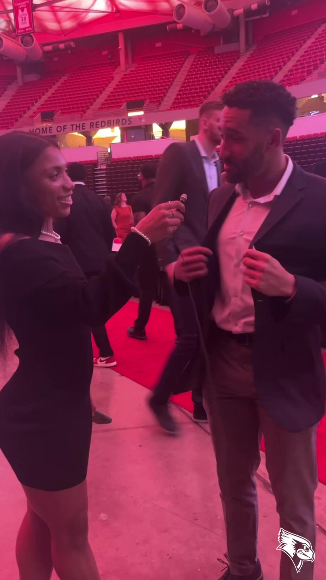 Video post by @isuredbirds on TikTok