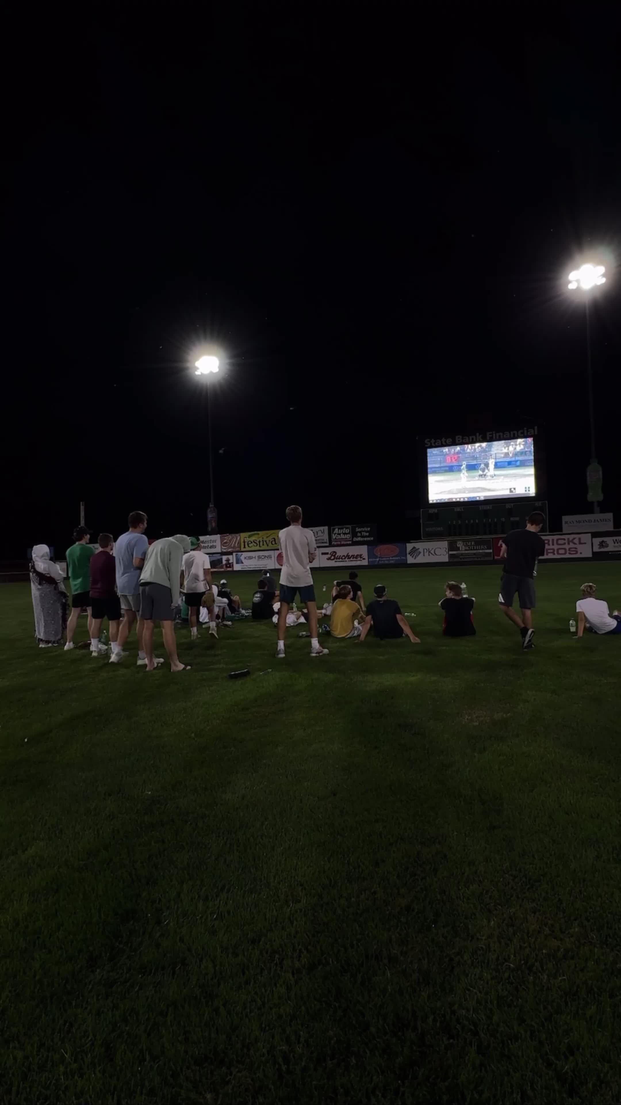 Video post by @laxloggers on TikTok