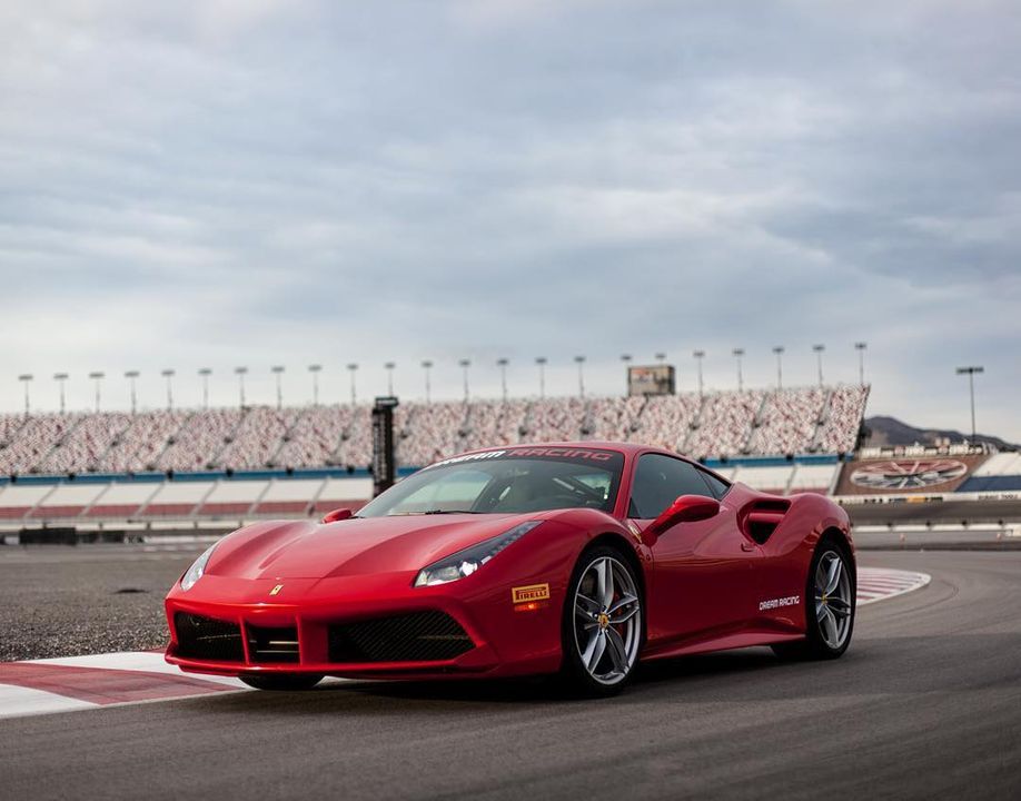 Image post by @DreamRacing on Facebook