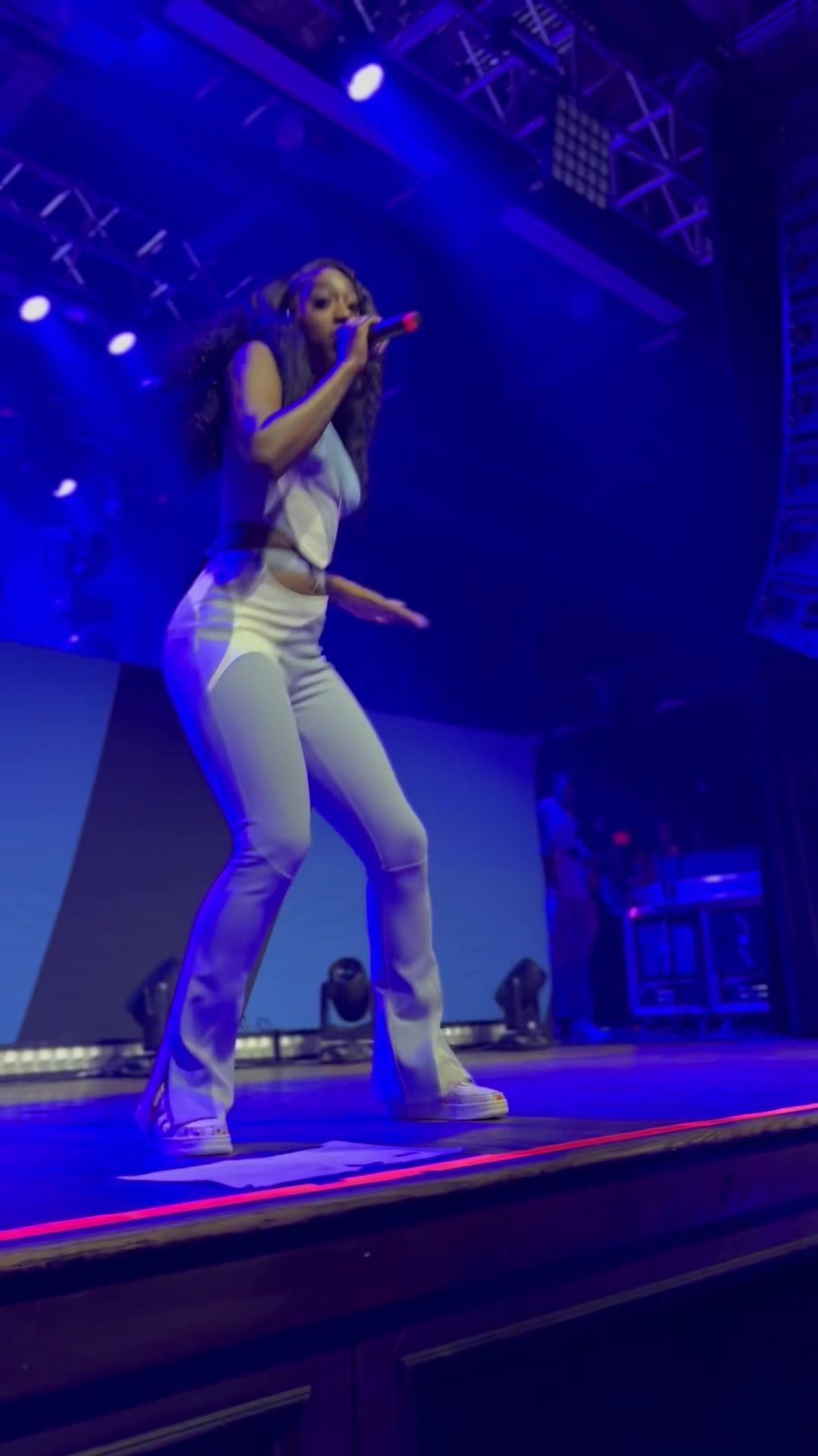 Video post by @vh1 on TikTok