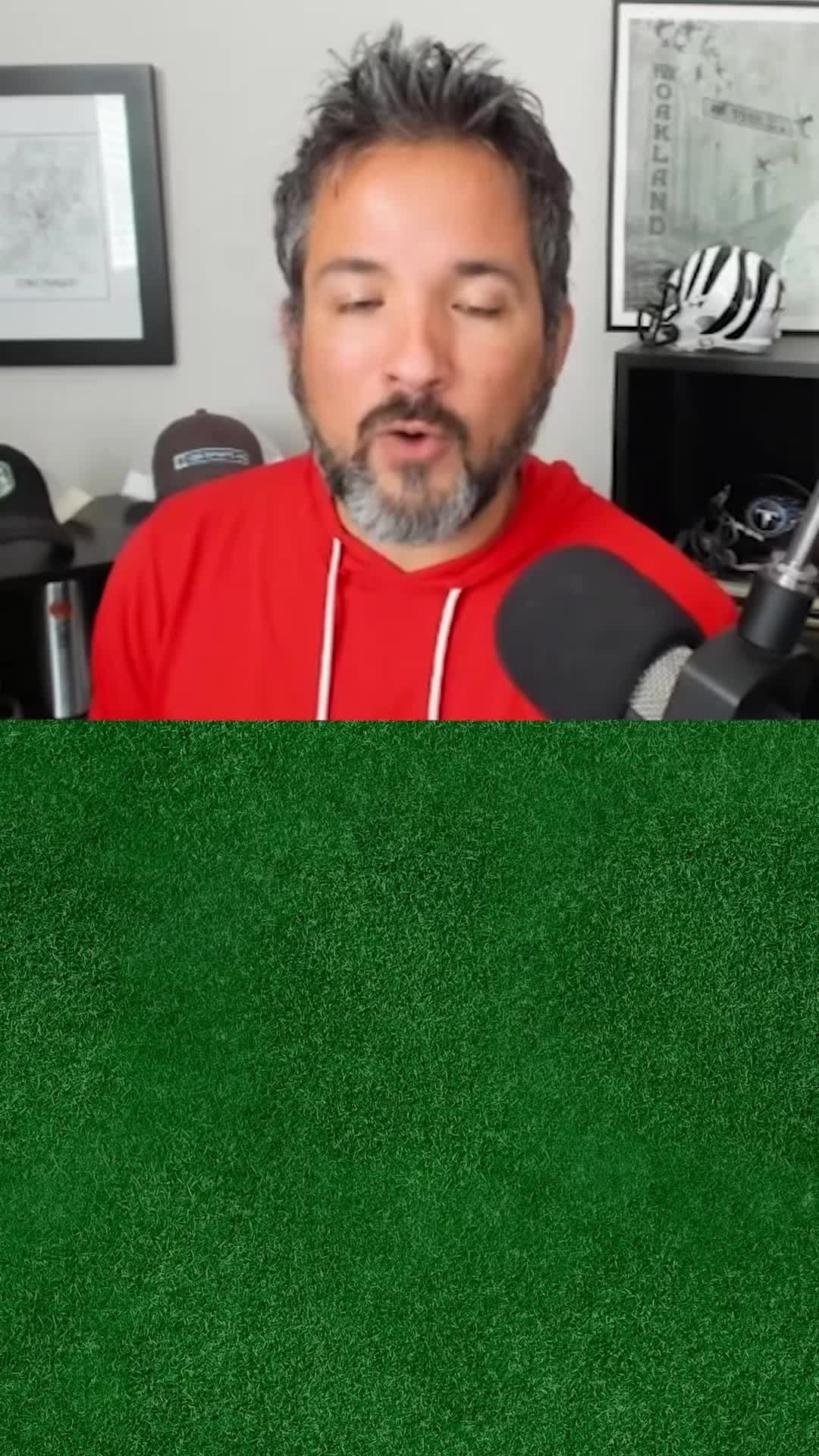 Video post by @nfloncbs on TikTok