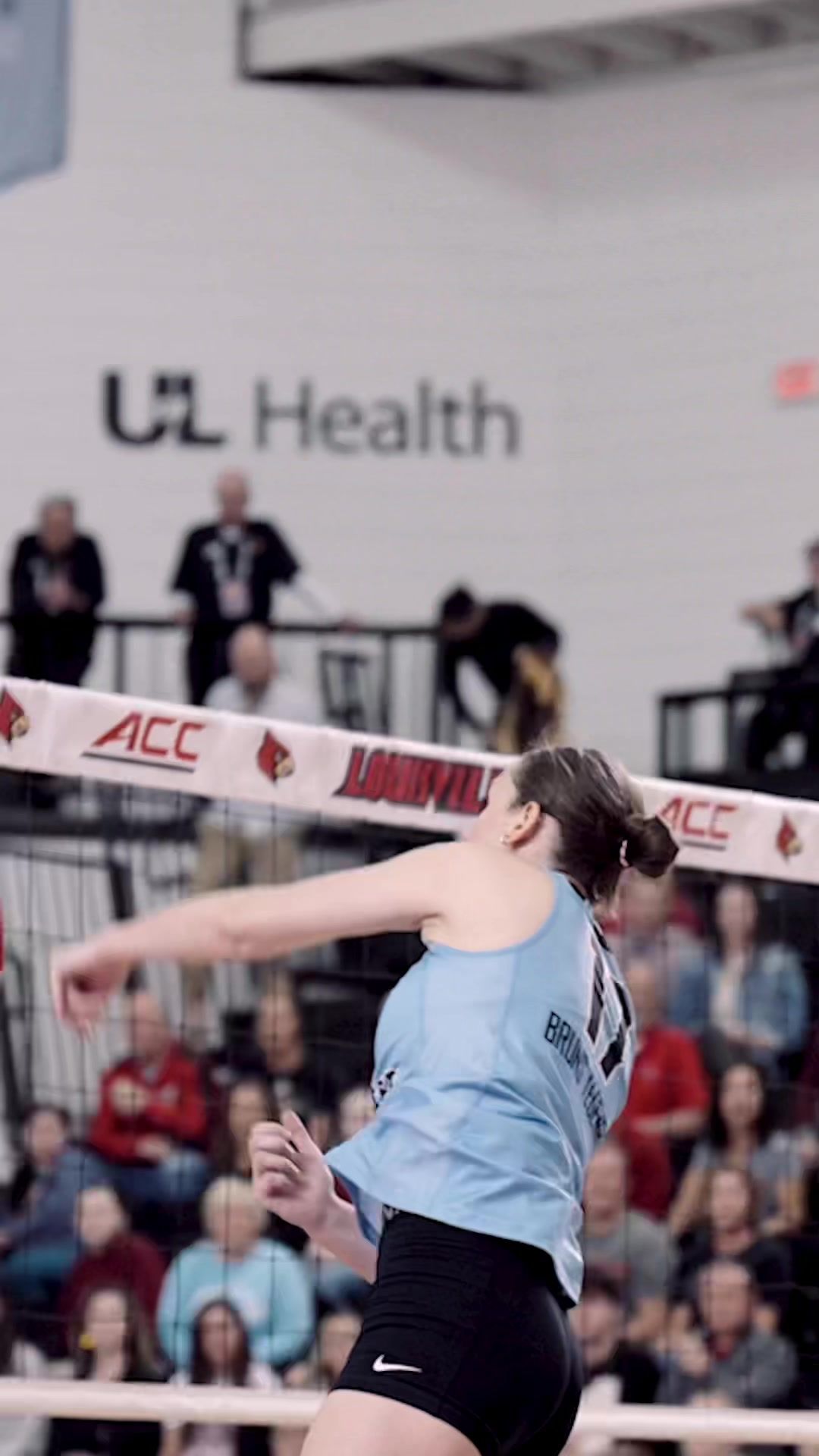 Video post by @auprosports on TikTok