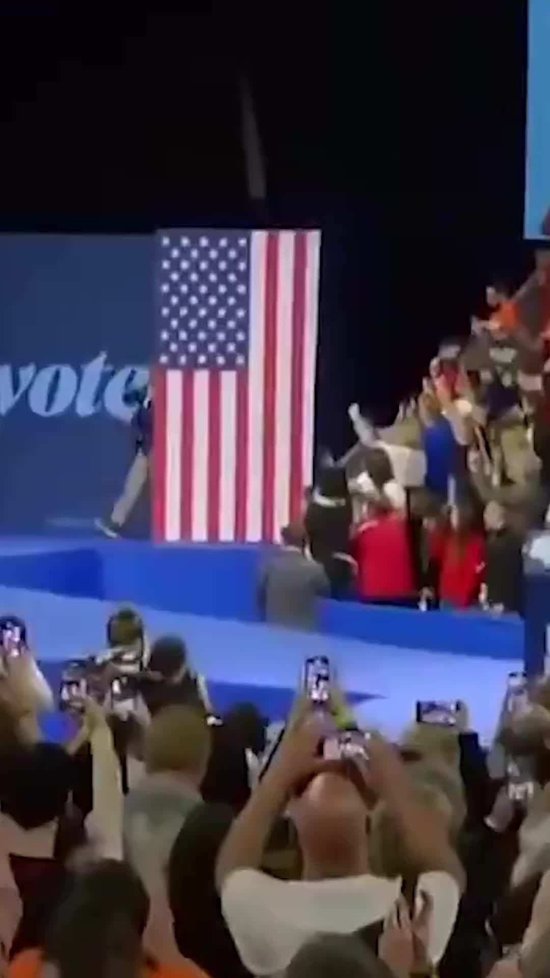 Video post by @teamtrump on TikTok