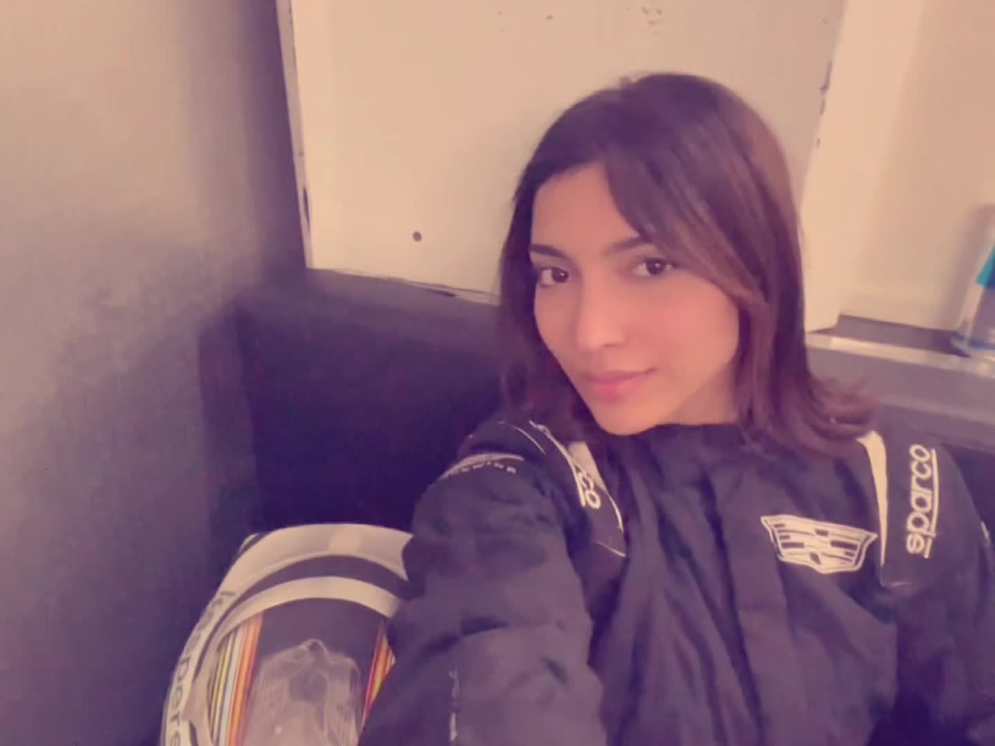 Video post by @amnaalqubaisi on TikTok