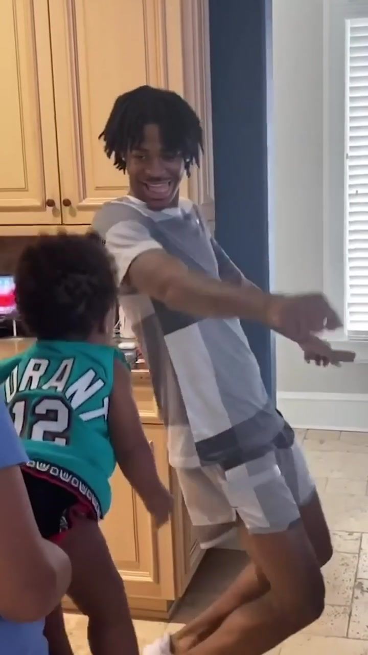 Video post by @memgrizz on TikTok