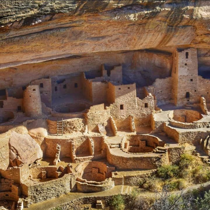 Image post by @tourcolorado on Facebook