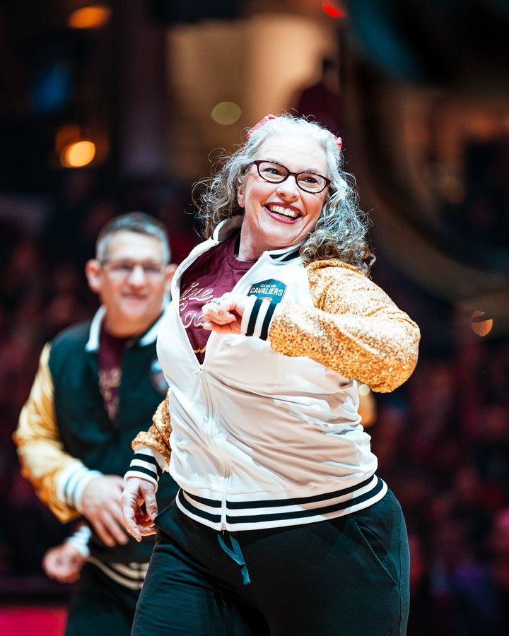 Image post by @CavsEntertainmentTeams on Facebook