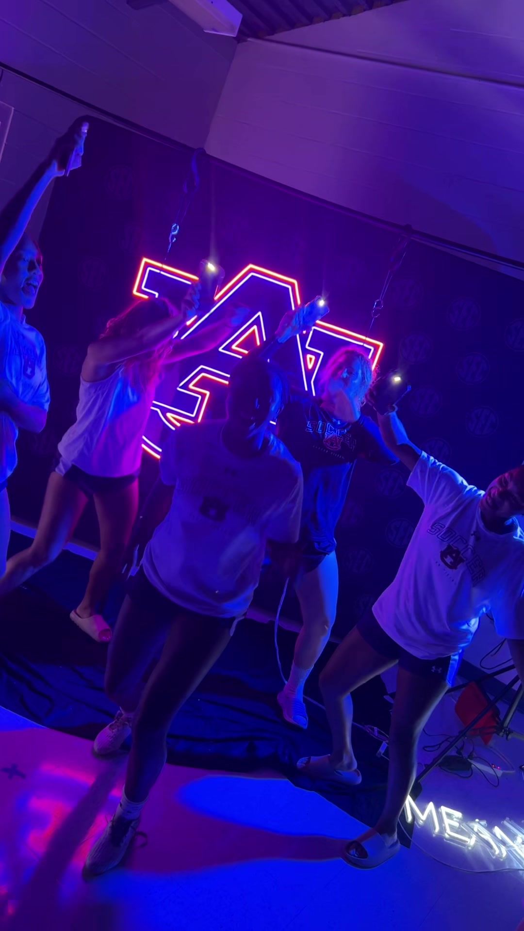 Video post by @sec on TikTok