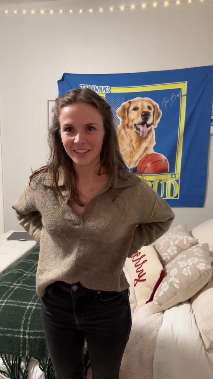 Video post by @caromuns on TikTok