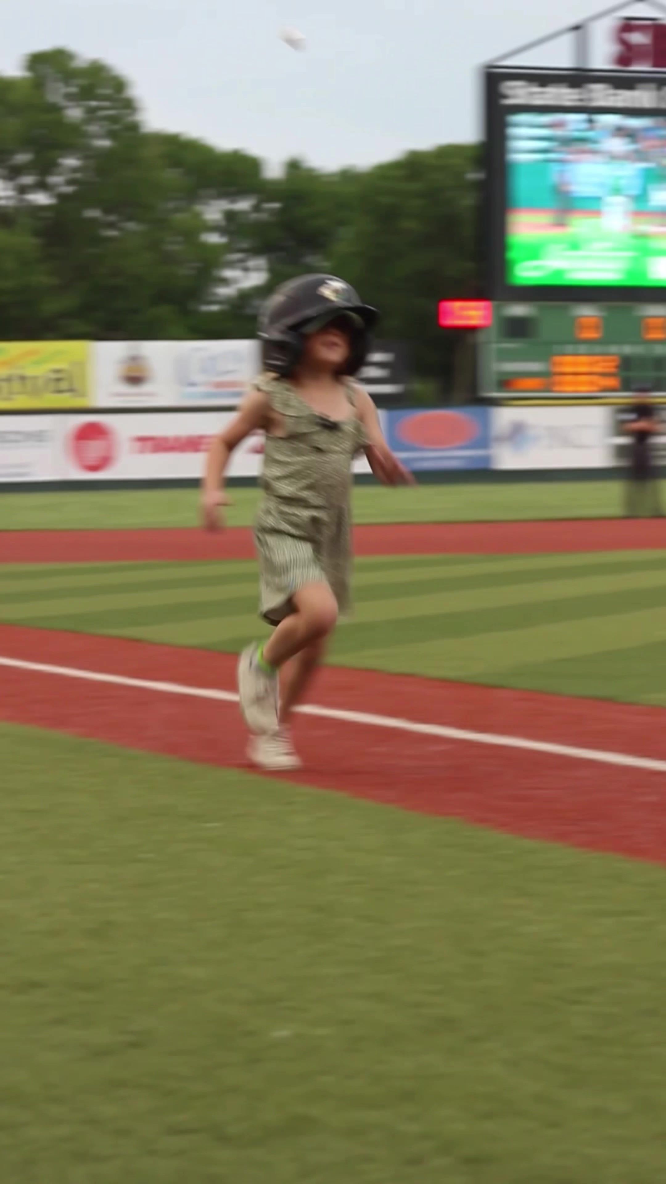 Video post by @laxloggers on TikTok