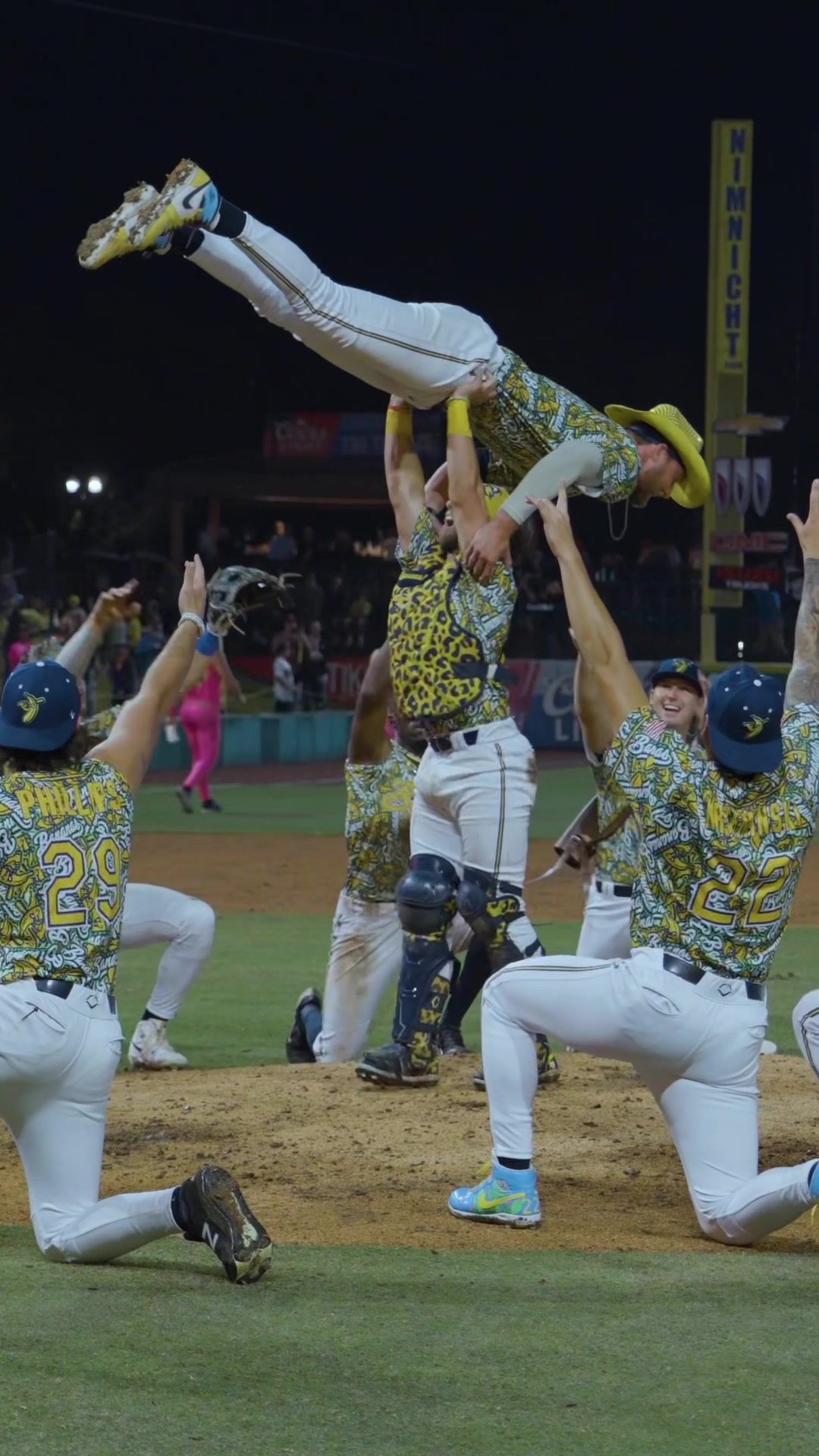 Video post by @thesavbananas on TikTok