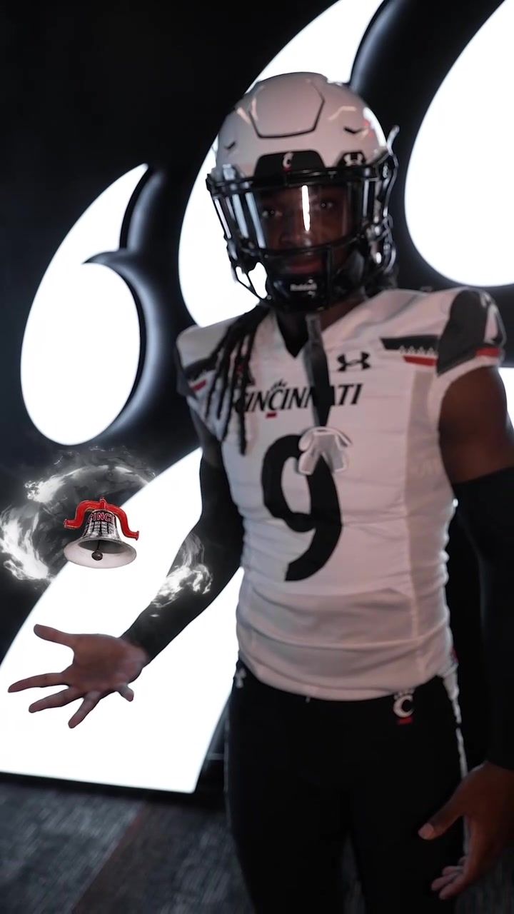 Video post by @gobearcatsfb on TikTok