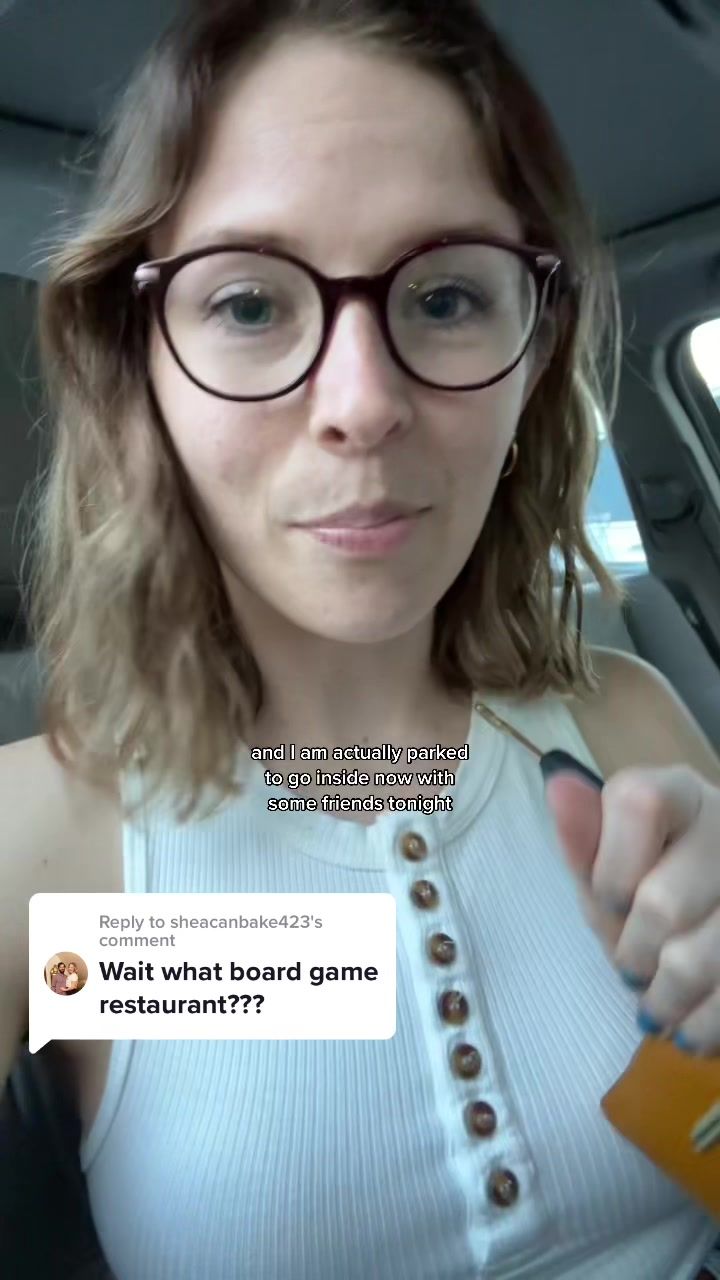 Video post by @caromuns on TikTok